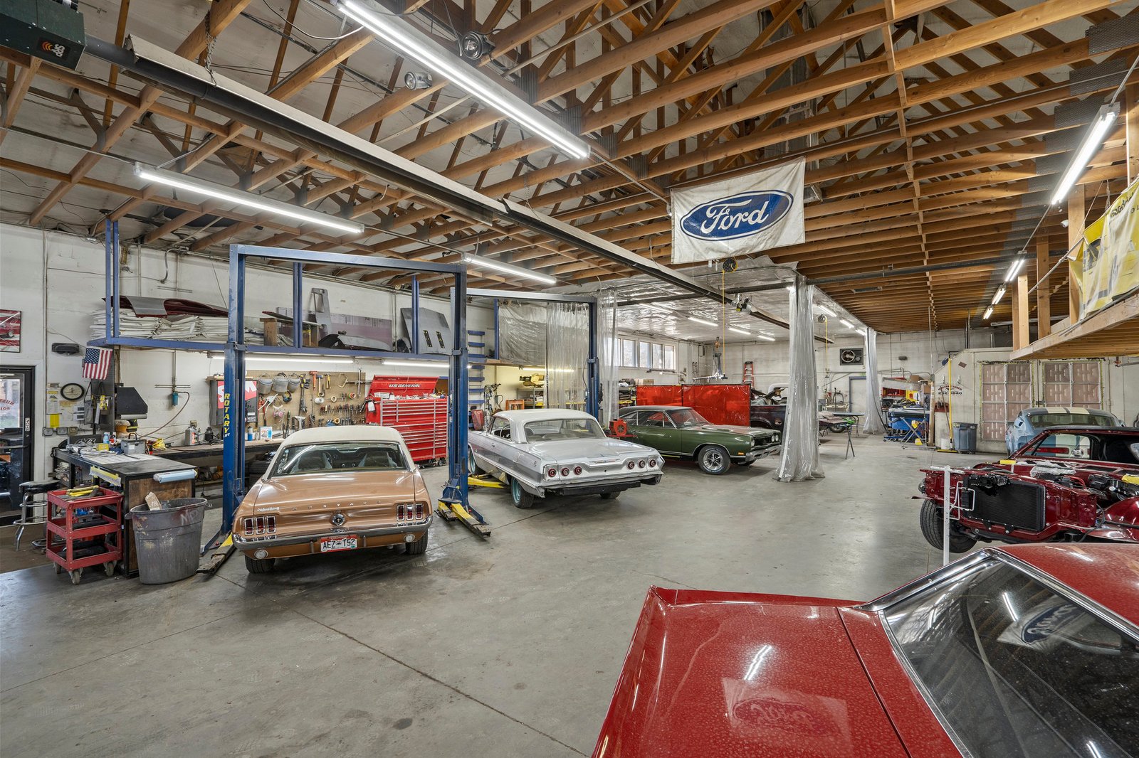 Mustang Ranch Auto Body Shop